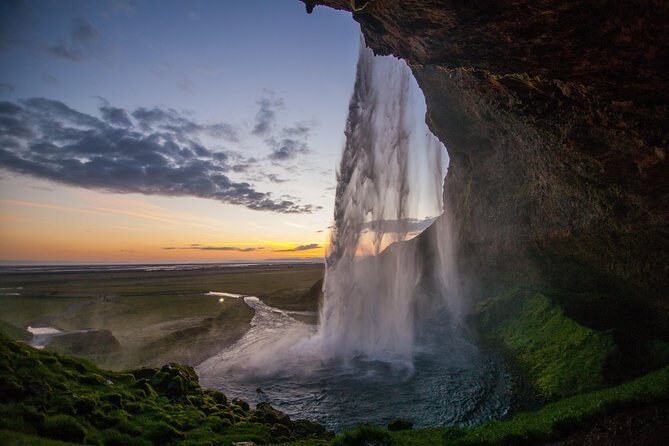 3-Day Ice Cave, South Coast, Golden Circle and Northern Lights - Price and value: what you’re paying for in real life