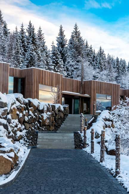 Akureyri: Forest Lagoon Entrance Ticket - Swim-up bars, signature shower products, and the comfort details that matter
