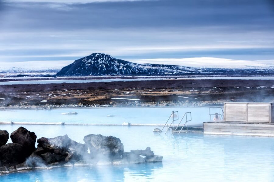 Akureyri Port: Myvatn Nature Baths & Godafoss Waterfall Tour - Packed lunch: chicken or vegan, plus how to time it