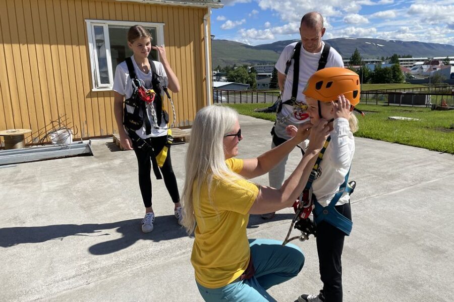 Akureyri: Zipline Tour - Safety Gear, Briefing, and the Pace of Comfort