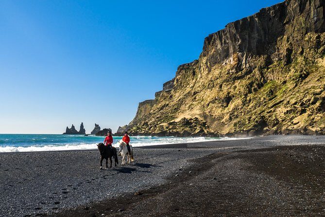 Black Sand Beach Horse Riding Tour from Vik - Weather is part of the deal in Iceland (and here it matters a lot)