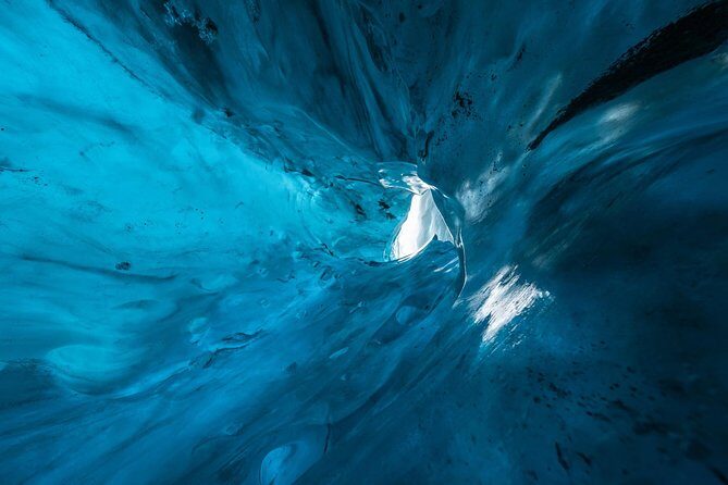 Blue Ice Cave Adventure - From Hofn to Breiðamerkurjökull: the Super Jeep start you’ll feel in your bones