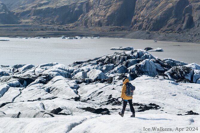 Easy Hike on Sólheimajökull Glacier - The 20-Minute Walk to the Terminus: Learning Before You Step On