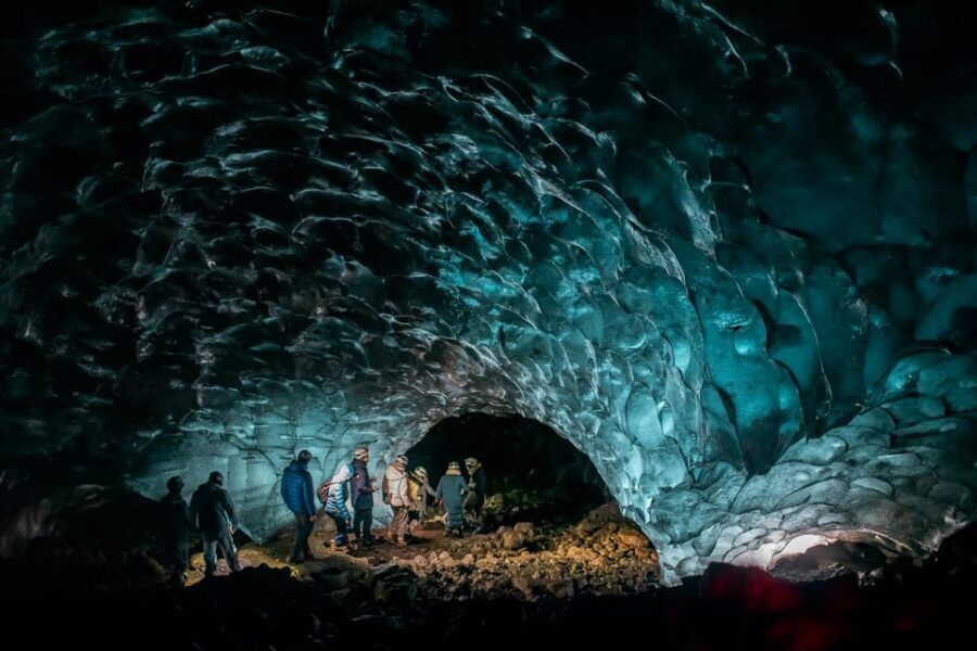 From Jökulsárlón: Vatnajökull Glacier Blue Ice Cave Tour - Itinerary flow that makes sense (and where it can feel tight)