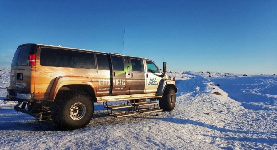 From Jökulsárlón: Vatnajökull Glacier Blue Ice Cave Tour - Timing and crowds: how to maximize cave time