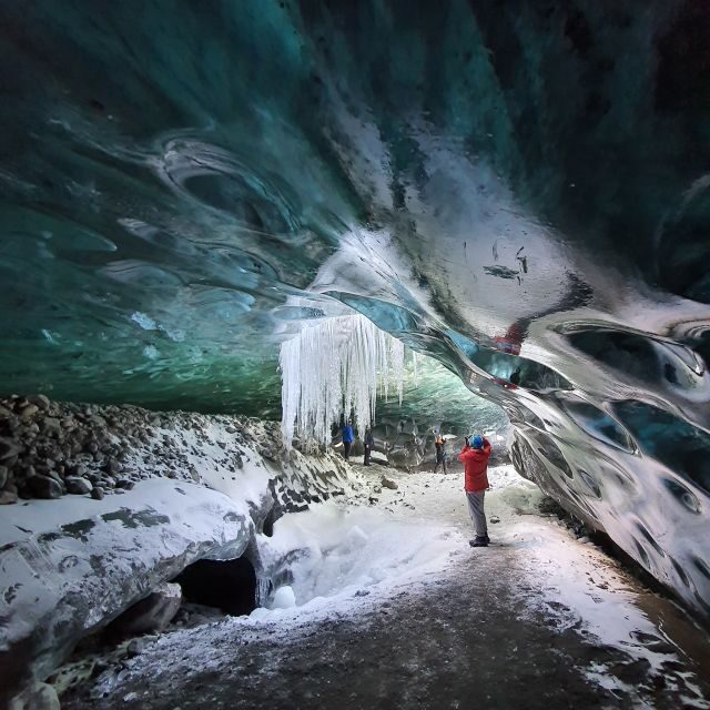 From Reykjavik 2-Day South Coast Tour with Blue Ice Cave - What You’ll Notice Right Away