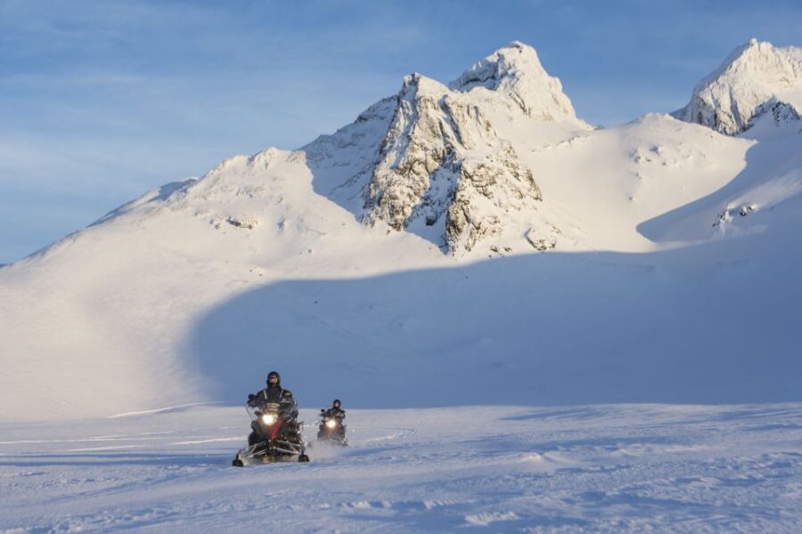From Reykjavik: Golden Circle and Glacier Ice Cave Tour - Reykjavik to Iceland’s big sights: why the early start matters
