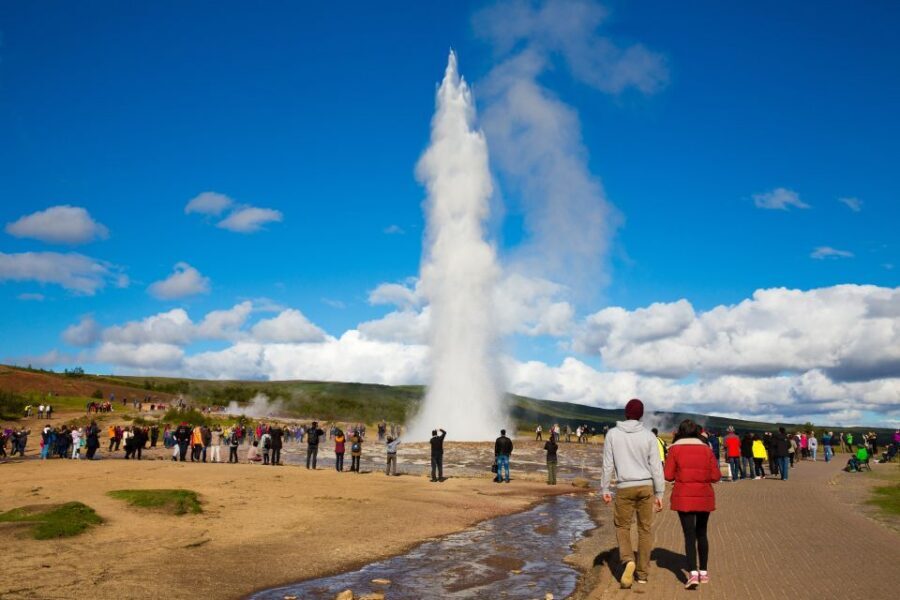 From Reykjavik: Golden Circle and Glacier Ice Cave Tour - Thingvellir National Park: where Vikings meet tectonics