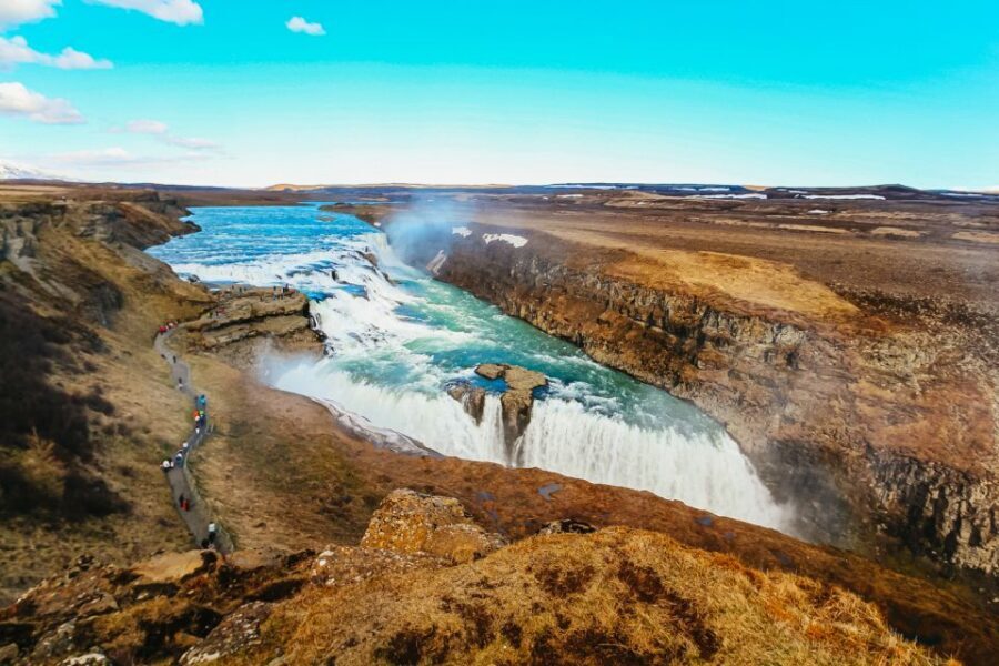 From Reykjavik: Golden Circle and Northern Lights Combo - Þingvellir National Park: The Tectonic Break You Can Stand Next To