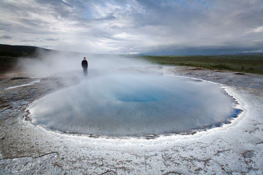 From Reykjavik: Golden Circle and Northern Lights Combo - Northern Lights Hunting After Dark: What Weather-Dependent Really Feels Like