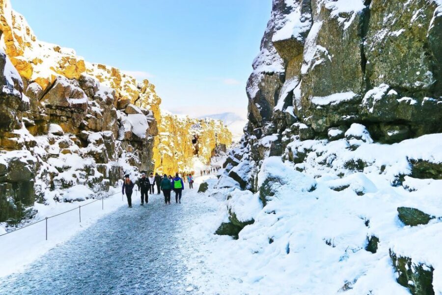 From Reykjavik: Golden Circle and Northern Lights Tour - Geysir Geothermal Area: Watching Hot Springs Behave