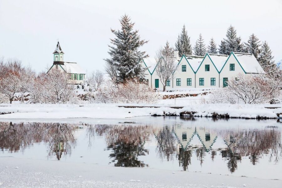 From Reykjavik: Golden Circle and Northern Lights Tour - The Reykjavik Break: Dinner Time, Reset Time, and Staying Warm
