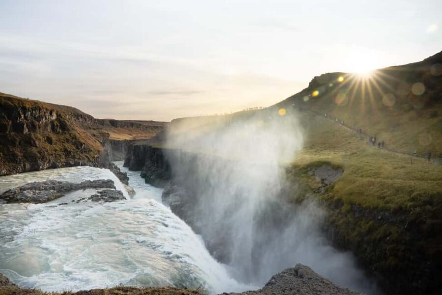 From Reykjavik: Golden Circle and Secret Lagoon Day Tour - Gullfoss waterfall: 32 meters of focus