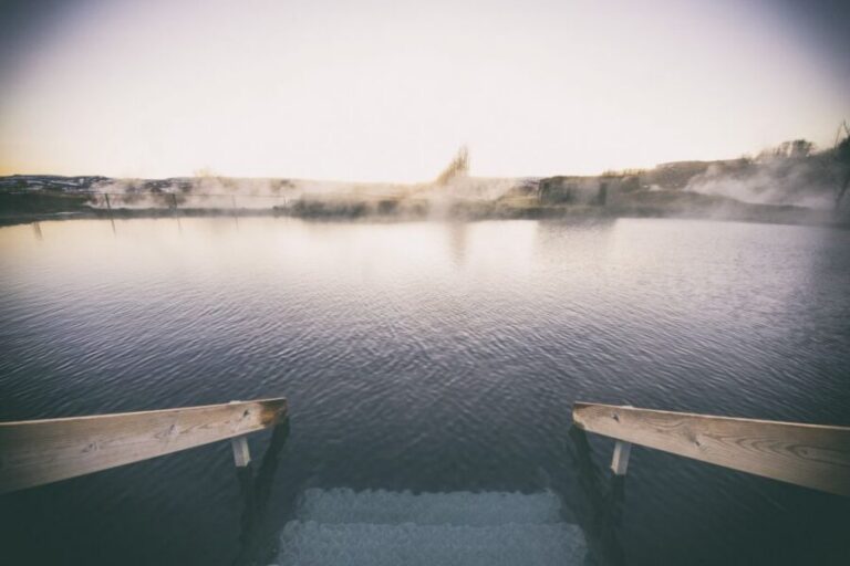 From Reykjavik: Golden Circle and Secret Lagoon Day Trip - Geysir and Strokkur: The Joy of Waiting for the Right Moment