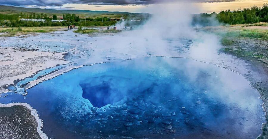 From Reykjavik: Golden Circle Full-Day Tour - Þingvellir National Park: Viking Parliament and the North America–Eurasia Rift