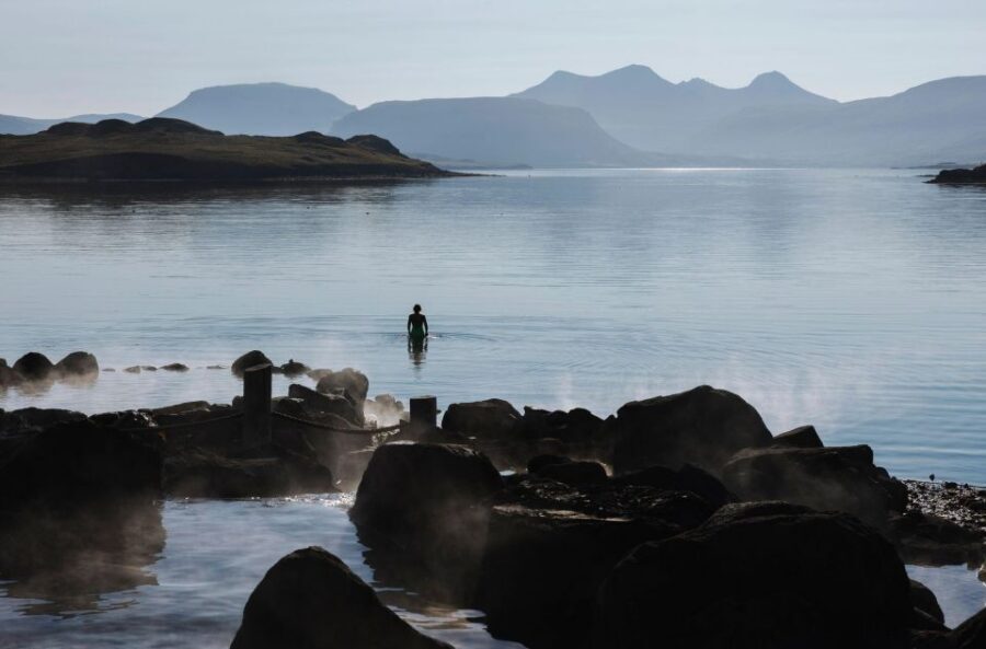 From Reykjavik: Hvammsvík Hot Spring with Transportation - Should you book this Hvammsvík hot spring tour?