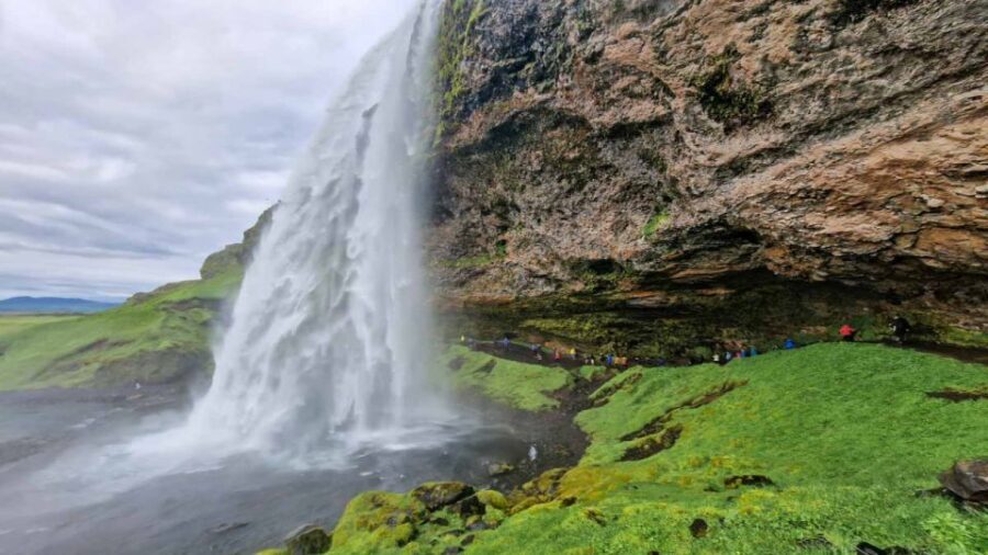 From Reykjavík: Katla Ice Cave and South Coast Tour - Skógafoss viewpoints: The roar, the photos, and the timing