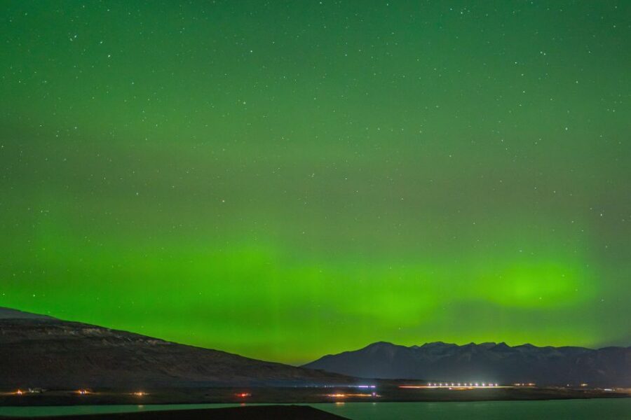 From Reykjavik: Northern Lights Guided Tour with Photos - Reykjavik to the dark sky: the whole point of this tour