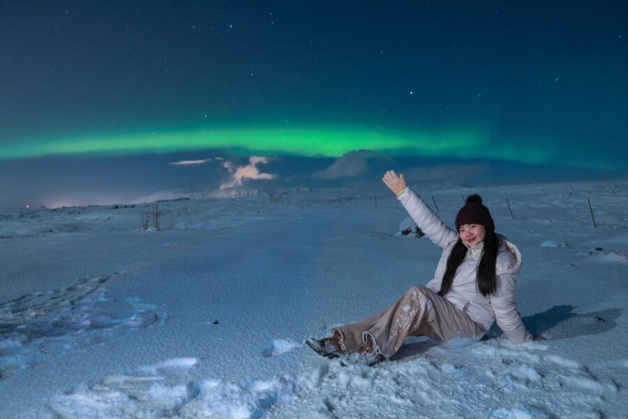 From Reykjavik: Northern Lights Guided Tour with Photos - When the weather doesn’t cooperate: how the night changes