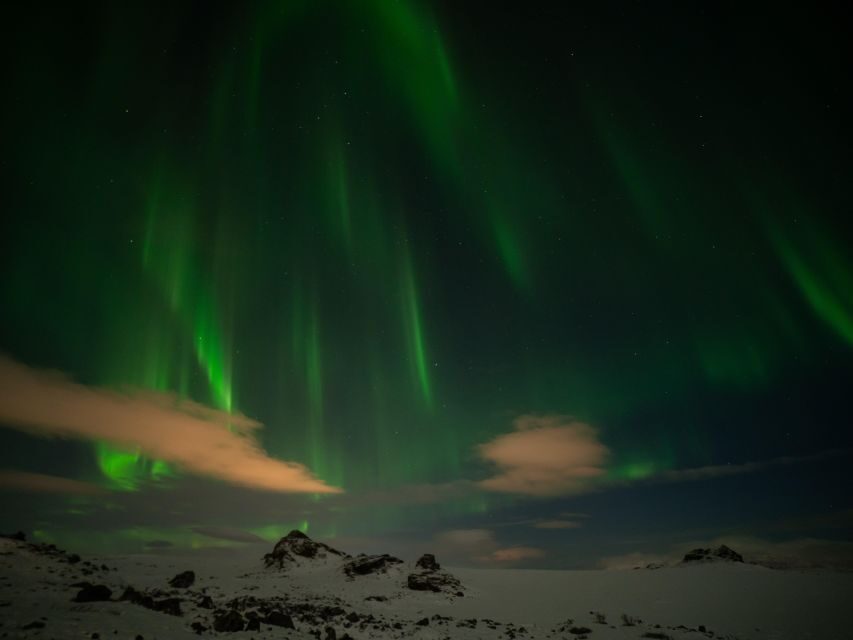 From Reykjavik: Northern Lights Tour with Hot Cocoa & Photos - The Real Itinerary: Photo Stops, Moving for Clear Sky, and Why You May Change Locations