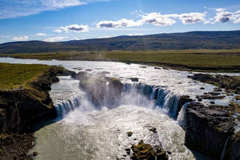 Goðafoss Waterfall Tour from Akureyri Port - The Coach Ride: Where the Eyjafjörður Views Show Up