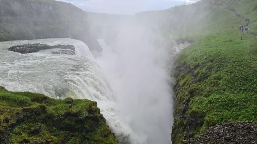 Golden Circle and Kerið Crater Small Group Tour - Þingvellir National Park: Where the Continents Pull Apart