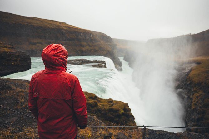 Golden Circle Classic Day Tour from Reykjavik - Thingvellir National Park: the rift valley where politics happened