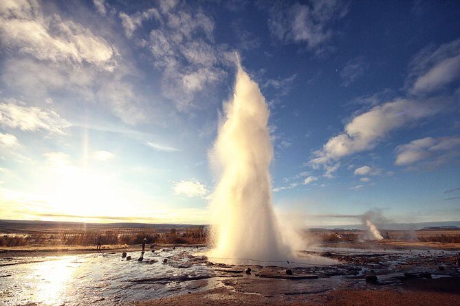 Golden Circle & Kerið Day Tour by Minibus from Reykjavik - Geysir and Strokkur: Watching Steam Turn Into a Hot-Water Eruption