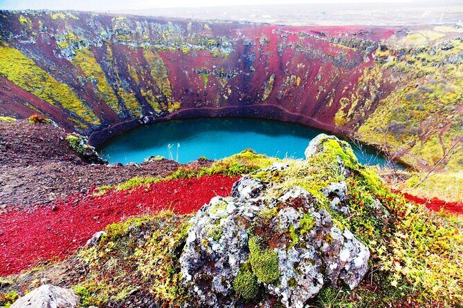 Golden Circle Tales, Tomato Farm & Kerid – Small Group from RVK - Gullfoss: the roar that earns its fame