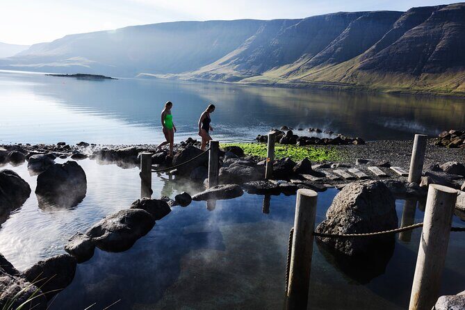 Hvammsvík Hot Spring with Return Transfers from Reykjavík - Timing: how to get the most out of 2.5 hours in the water
