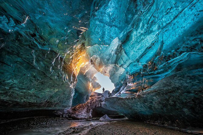 Ice Cave Tour in the National Park of Vatnajökull - Vatnajökull Glacier: where the real mission begins