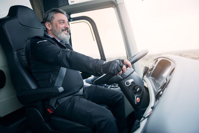 Iceland Airport Transfer from Reykjavík Hotels to KEF Airport - The Flybus ride to KEF: seats, comfort, and the pace