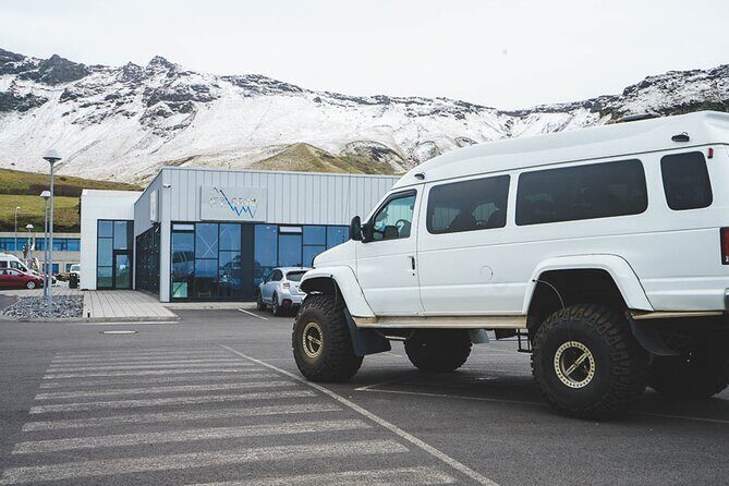 Katla Volcano Ice Cave - Super Jeep Tour from Vik - Inside the Katla ice cave: what you’ll actually see