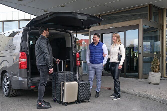 Keflavik Airport One-Way Private Transfer To or From Reykjavik - Key things to know before you book
