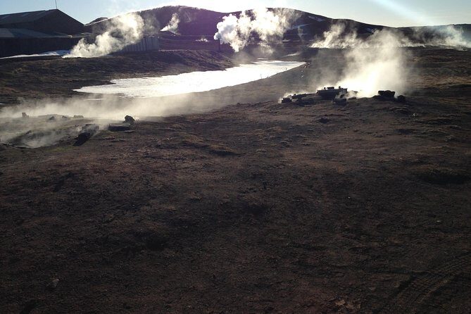 Lake Myvatn Day Tour and Godafoss Waterfall for Cruise Ships from Akureyri Port - Port pickup at Akureyri: where the day can win or wobble