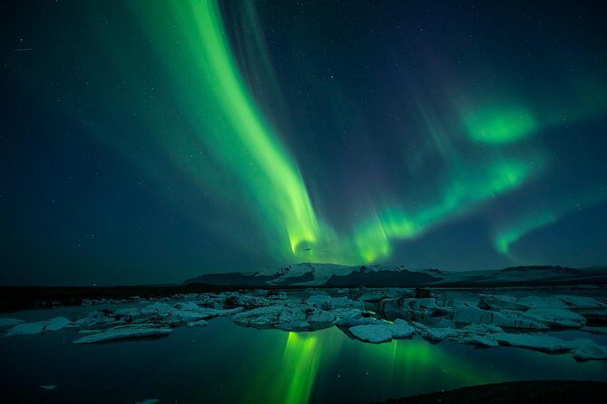 Northern Lights Guided Bus Tour from Reykjavik - The aurora science lesson your guide brings with them