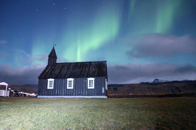 Northern Lights Midnight Adventure Small-Group from Reykjavík - Pickup in Reykjavík: where to meet and how not to miss it