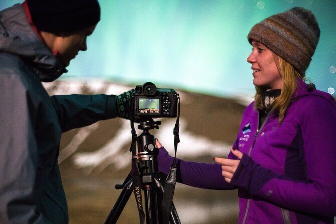 Northern Lights Minibus Tour with Hot Cocoa, Blankets & Photos - Who This Tour Is Best For (And Who Should Look Elsewhere)