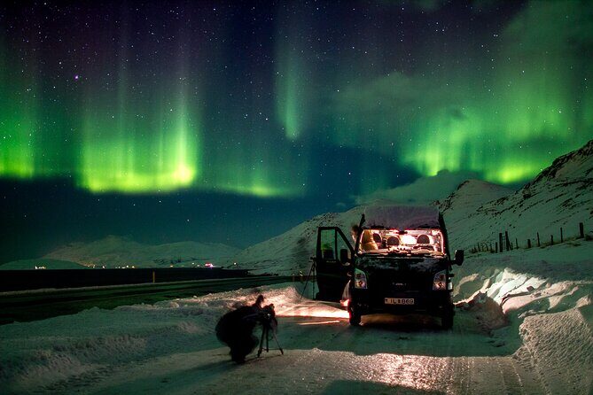 Northern Lights Photography from Akureyri - A 9pm Northern Lights Photo Hunt from Akureyri