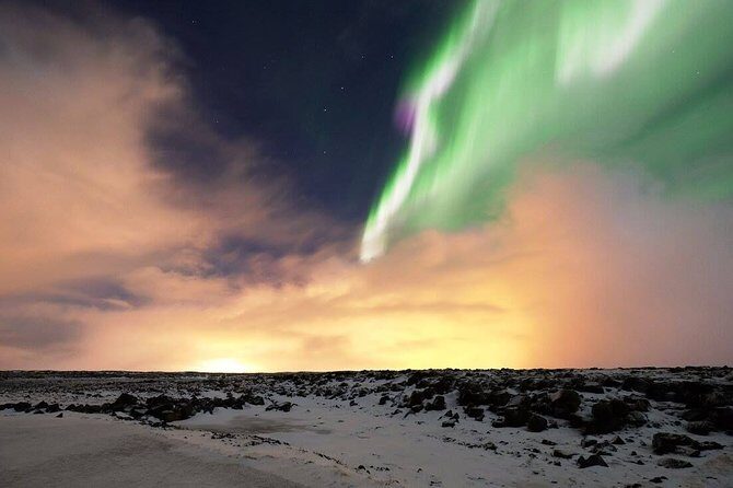 Northern Lights Small Group Guided Tour from Reykjavik - What the timing feels like once you’re out there
