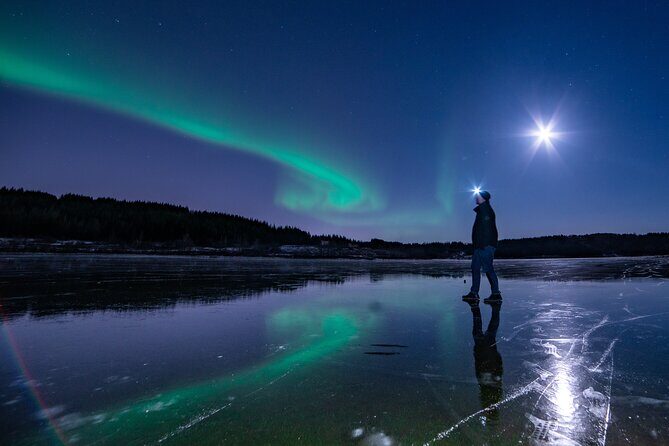 Northern Lights Small-Group Tour with Hot Chocolate & Photos - Photos Included: When You Get Them and What Depends on the Sky