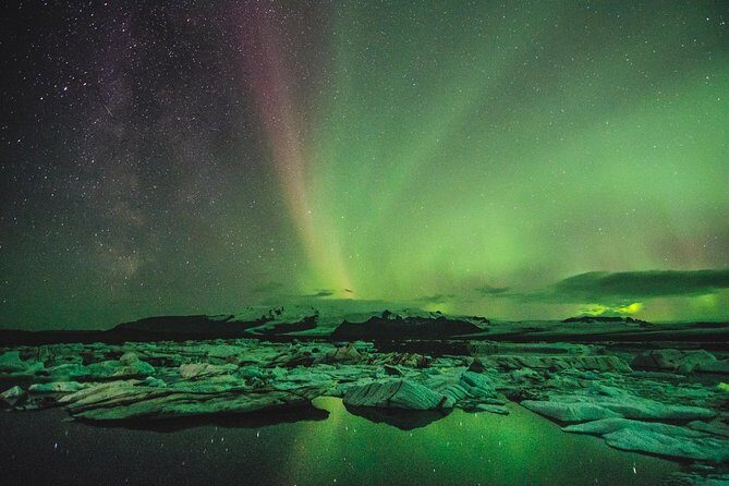 Northern Lights Small-Group Tour with Hot Chocolate & Photos - Inside the Minibus: Why Small-Group Actually Changes the Experience