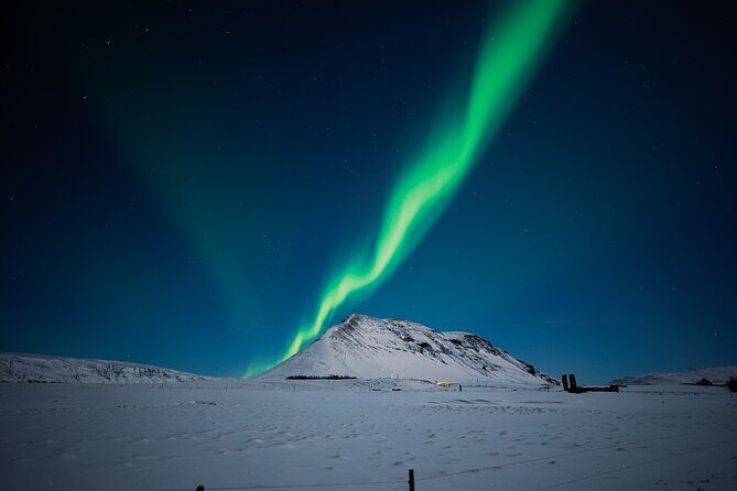 Northern Lights Tour with Photos, Snacks, Warm Snowsuits, Chairs - Warm Jumpsuits and Outdoor Chairs: Comfort That Extends the Watch