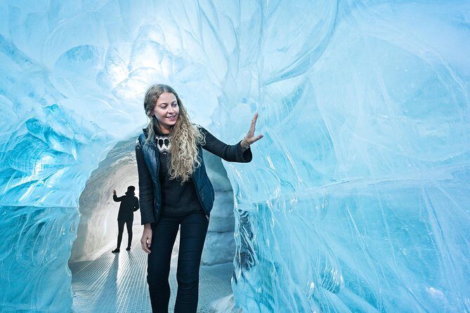 Perlan - Wonders of Iceland Experience - Getting There: Near Public Transit, No Transfer Included