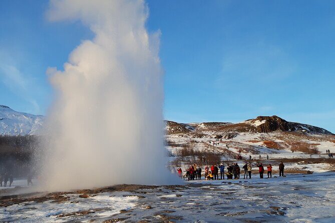 Private Golden Circle Tour from Reykjavik - Stop 1: Þingvellir National Park and the Law Rock Moment