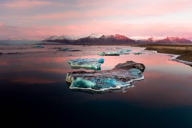 Private Jökulsárlón Glacier Lagoon 2 Day Tour & Glacier Hike - Day 2 at Jökulsárlón and Falljökull: The Main Event