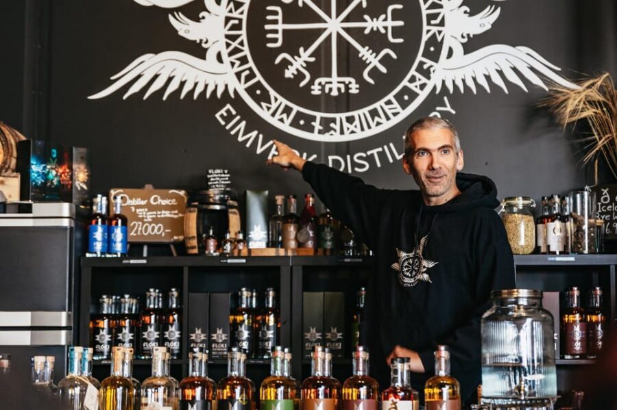 Reykjavik: Eimverk Distillery Guided Tour with Tasting - The guides: English delivery, strong hosting, and real back-and-forth