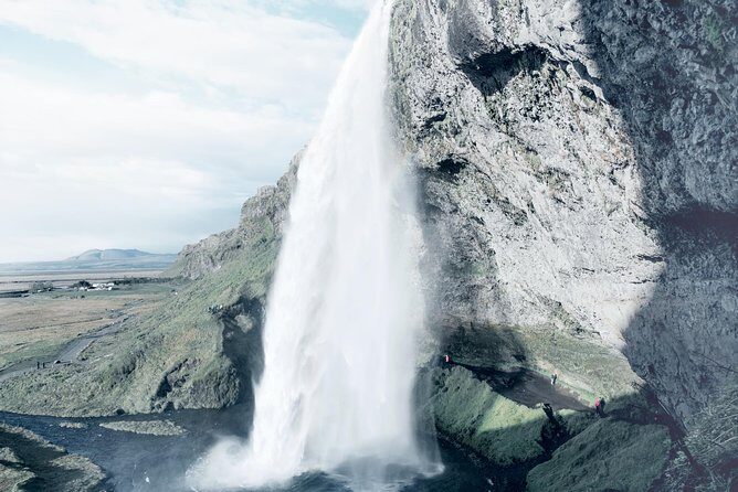 Reykjavik: Glacier Lagoon Boat Ride & South Coast Full Day Tour - Who this tour is best for (and who might want a different plan)