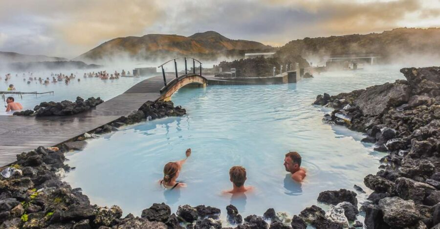Reykjavík: Golden Circle, Blue Lagoon, and Aurora Tour - Hotel Pickup and the Golden Circle Run: Thingvellir to Gullfoss