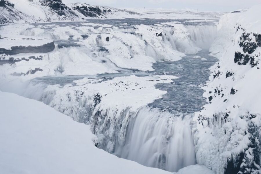 Reykjavík: Golden Circle, Blue Lagoon, and Aurora Tour - Northern Lights Hunt from the City Out to the Dark